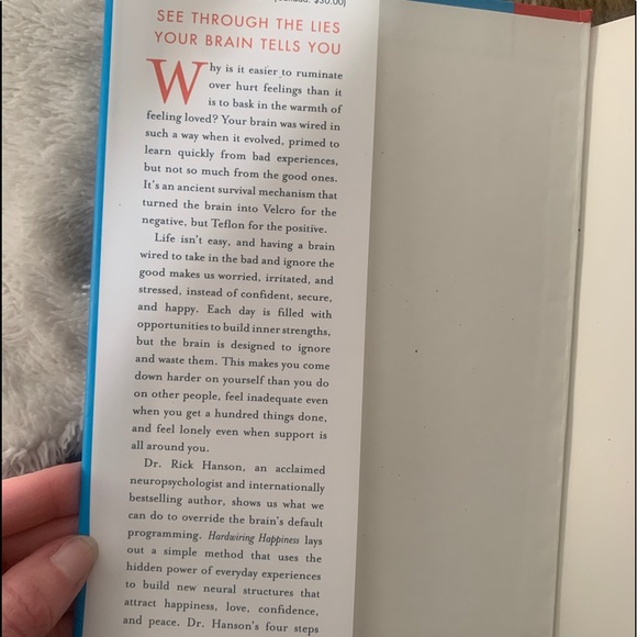 Hardwiring Happiness: The New Brain Science of Contentment, Calm, and Confidence - Picture 2 of 5